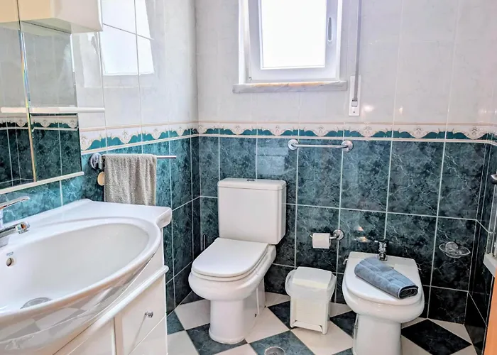 Onda Atlantica - Atlantic Wave Pensión Peniche